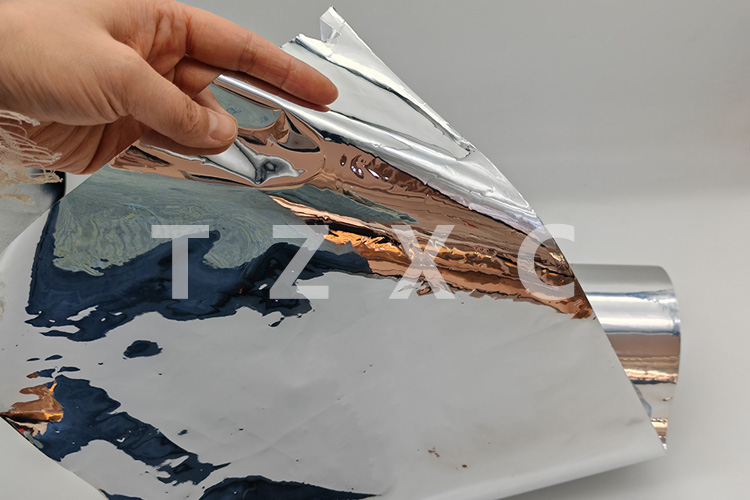 <strong>高柔性FEP鍍鋁丙烯酸膠在可穿戴軍用電子設備中的屏蔽方案</strong>